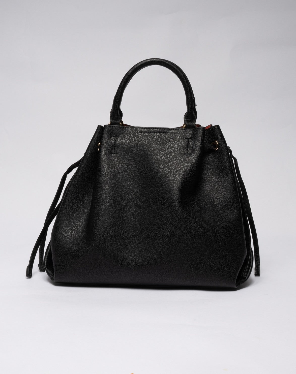 immagine-3-cristina-effe-bucket-bag-cristina-effe-in-ecopelle-traforata-black-borse-jade_black