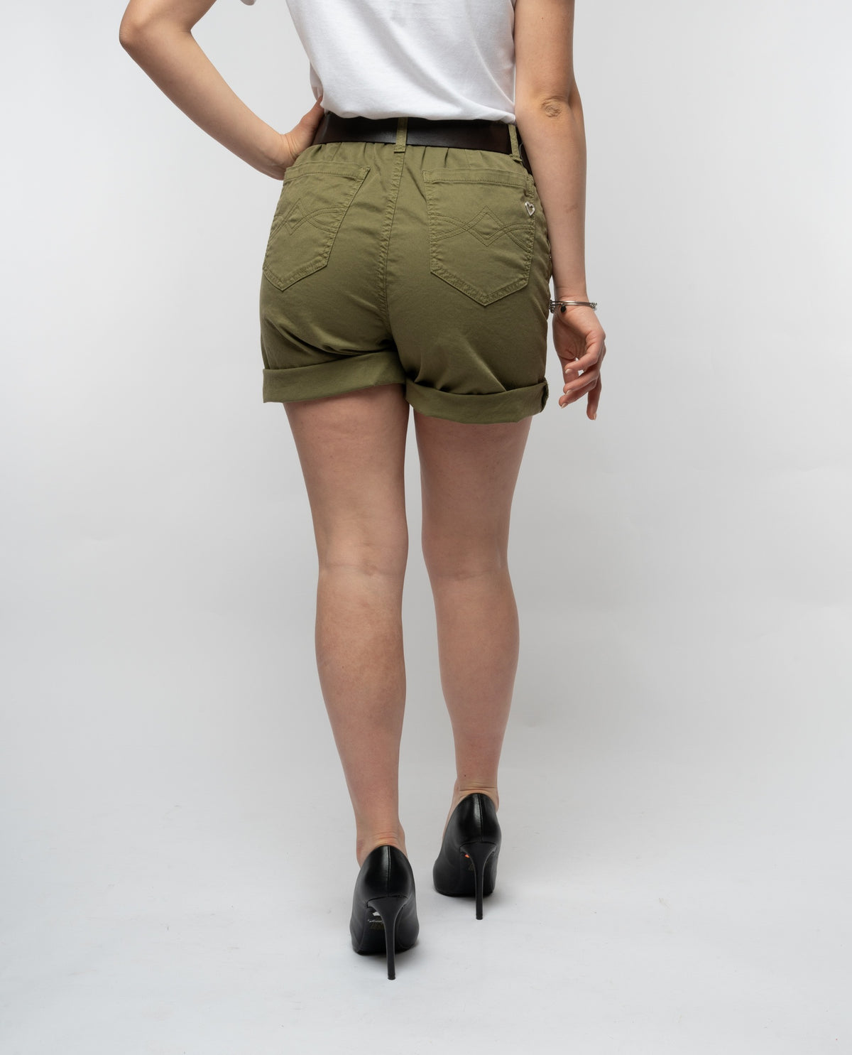 immagine-3-please-short-da-donna-please-con-risvolto-verde-shorts-d0jecv9n3n_verde