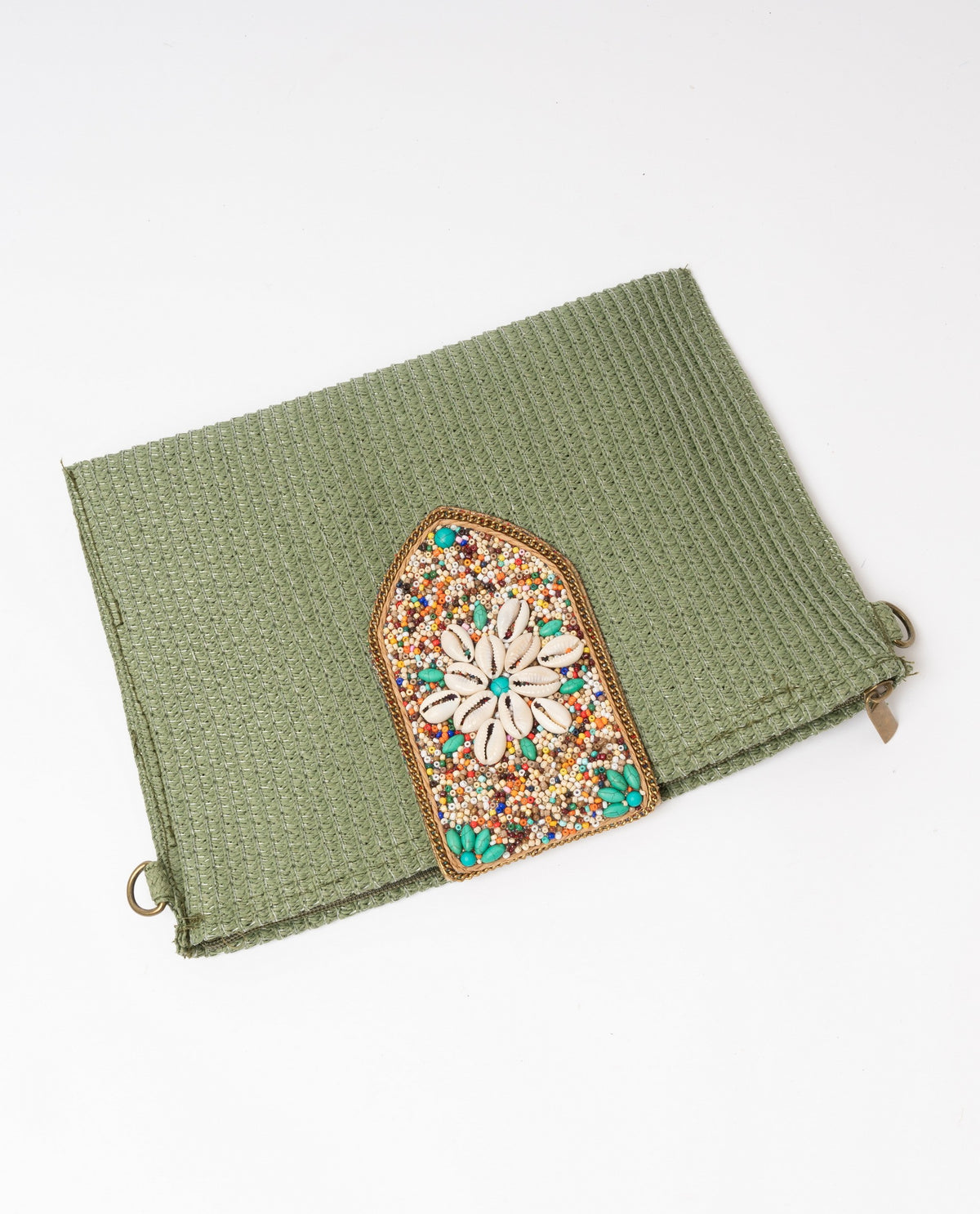 immagine-3-sstore-pochette-piatta-in-paglia-con-perline-e-conchiglie-green-borse-xy24012_green