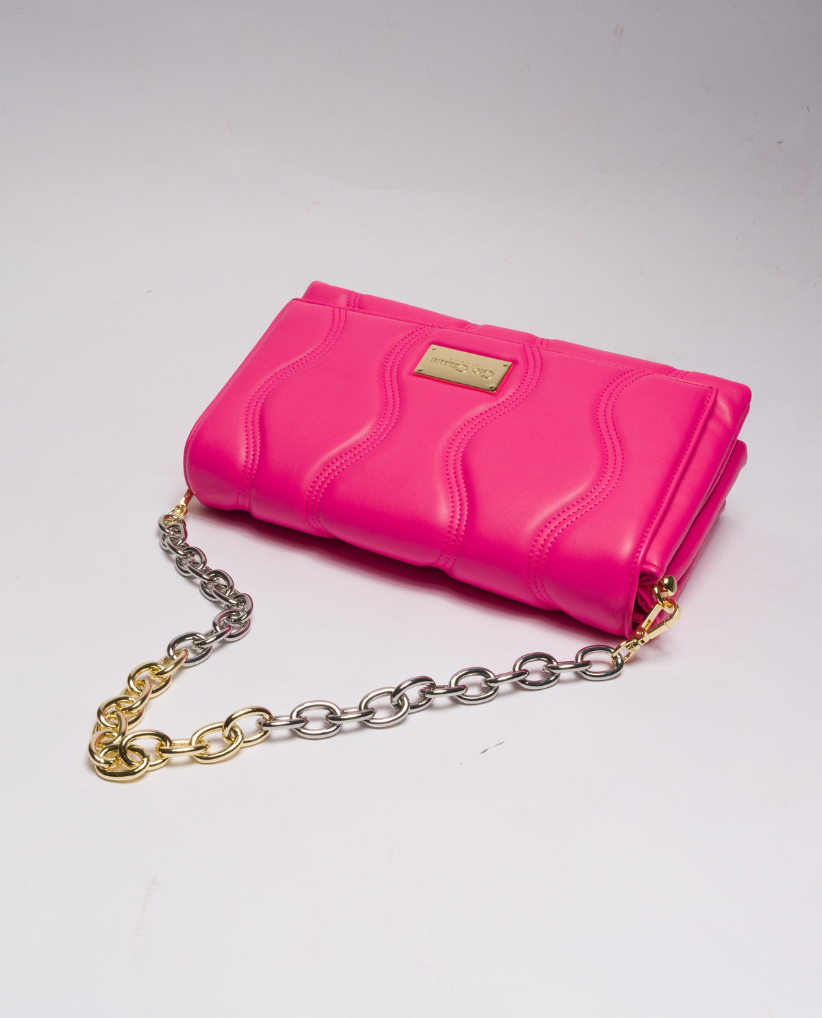 immagine-4-gio-cellini-borsa-a-spalla-tre-scomparti-gio-cellini-angelina-matelasse-in-ecopelle-liscia-fucsia-borse-mm084_fucsia