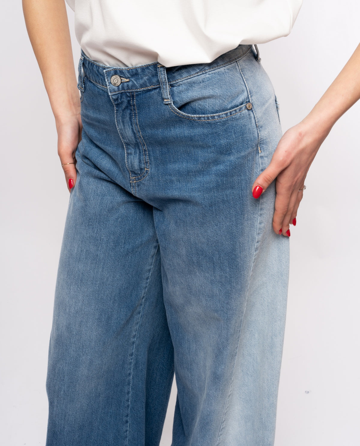 immagine-4-please-jeans-effetto-delave-please-made-in-italy-modello-flare-bootcut-blu-jeans-p2yxeh0pef_blu