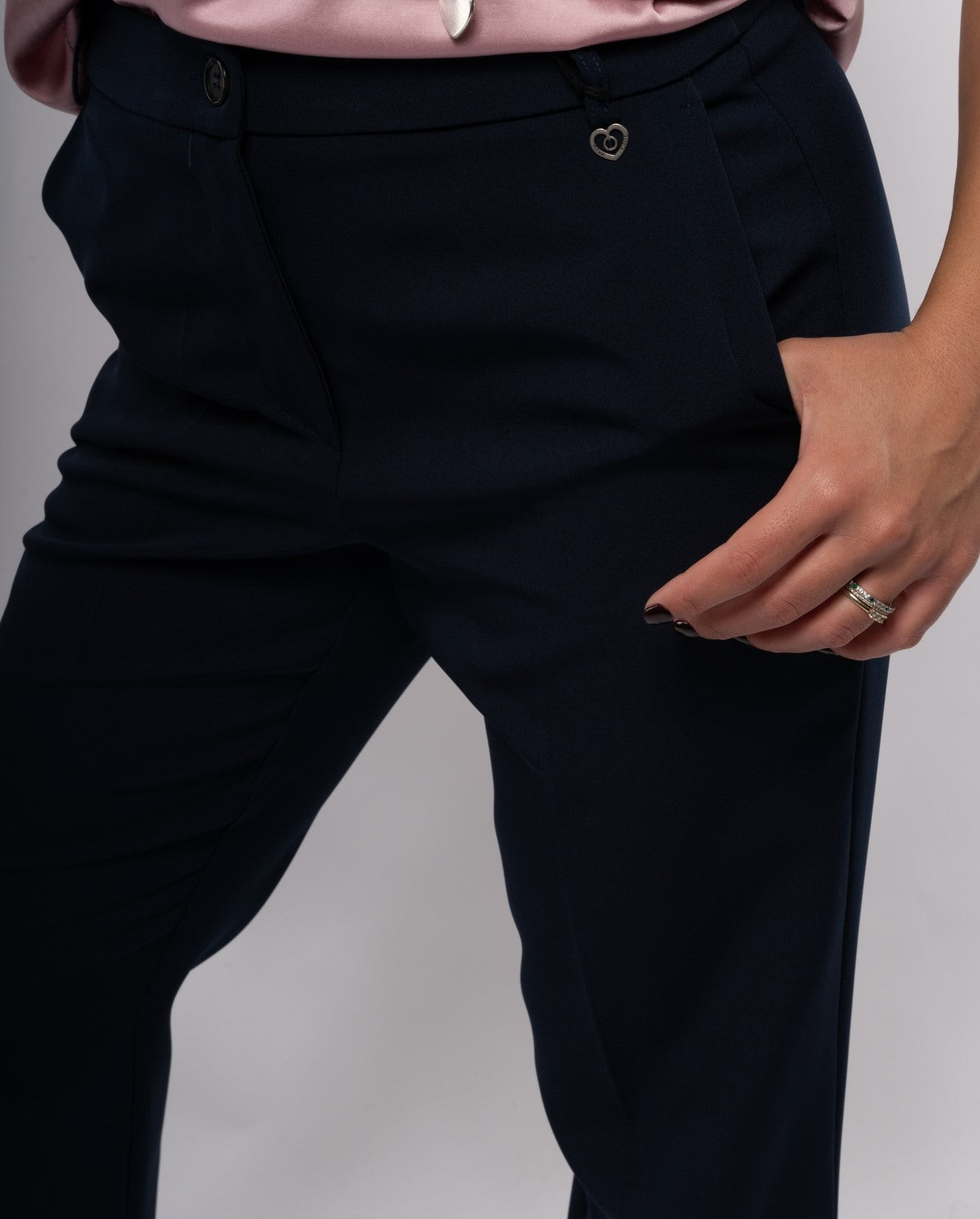 immagine-4-please-pantaloni-da-donna-please-straight-fit-alla-caviglia-blu-pantaloni-p493qbuter_blu