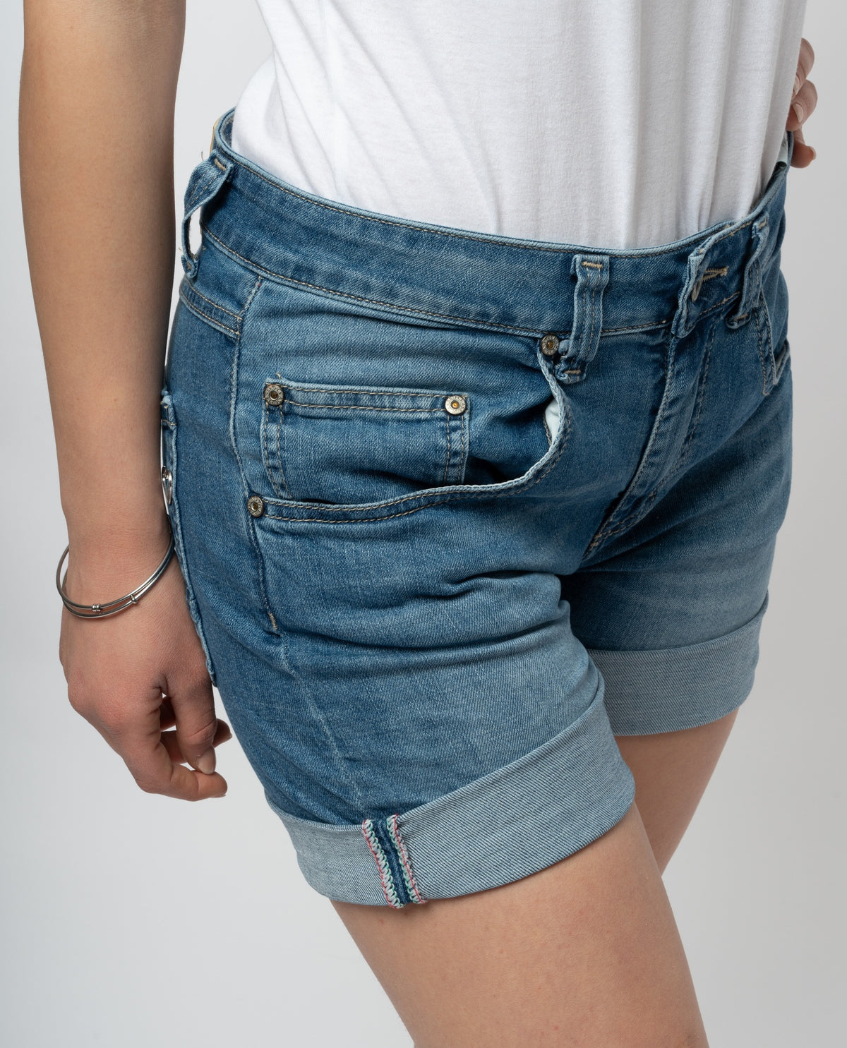 immagine-4-please-short-jeans-da-donna-please-con-risvolto-blu-denim-shorts-d0g8bq2w7s_bludenim