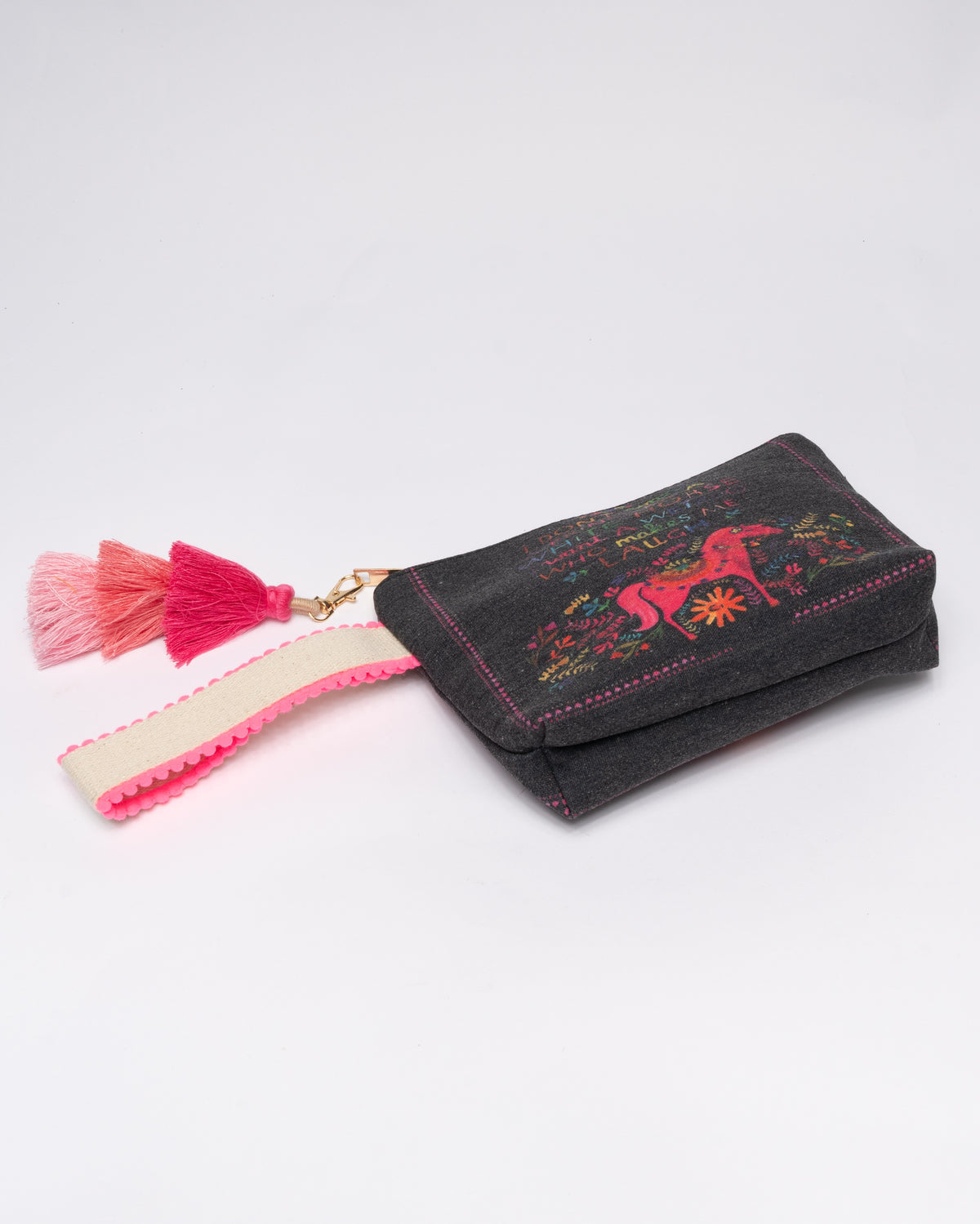 immagine-4-sstore-pochette-in-tela-con-stampa-e-maxi-nappina-rosa-borse-s0161_horse