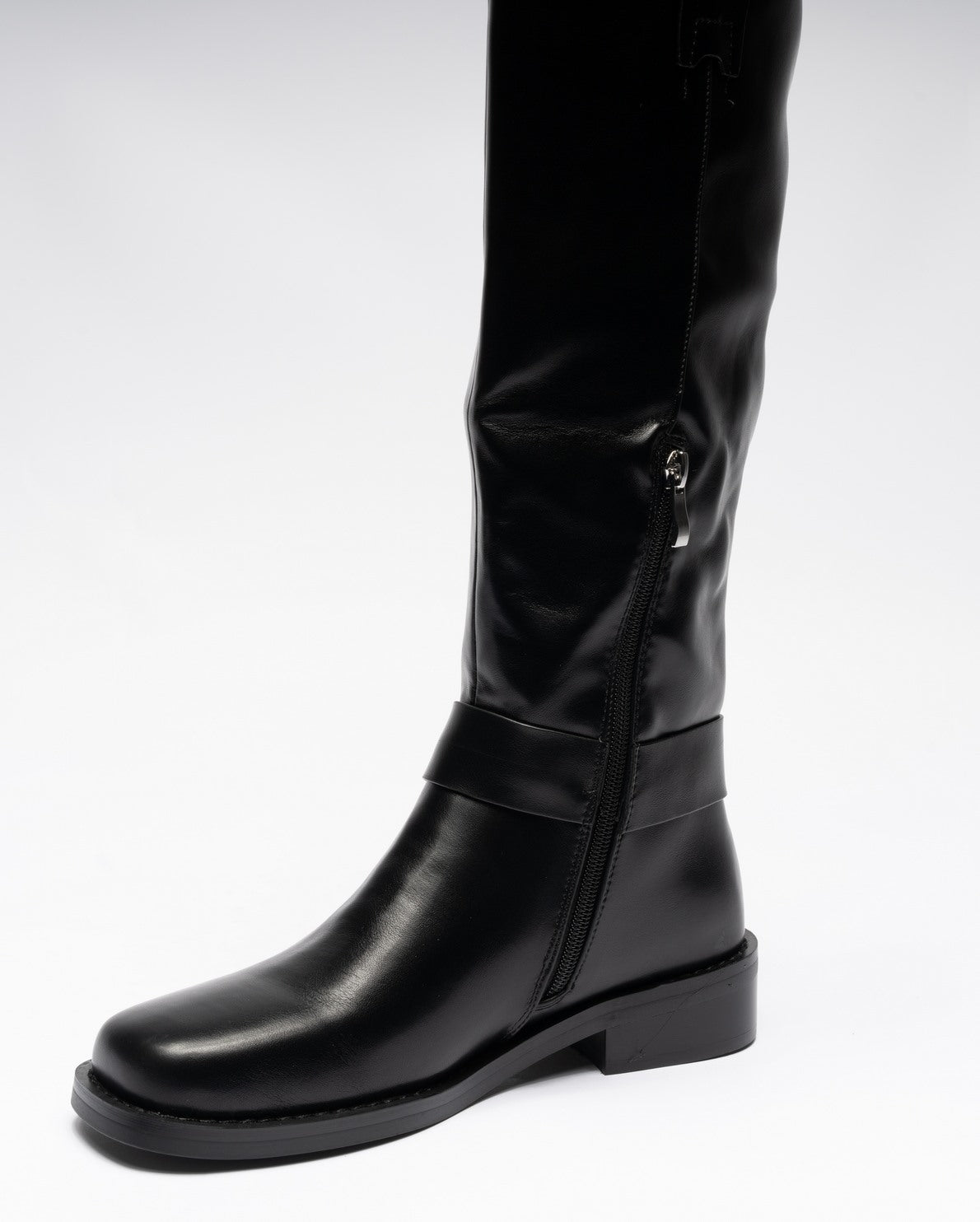 Stivali Biker Boots a Metà Polpaccio in Pelle Vintage Neri Stivali Biker Boots a Metà Polpaccio in Pelle Vintage Neri