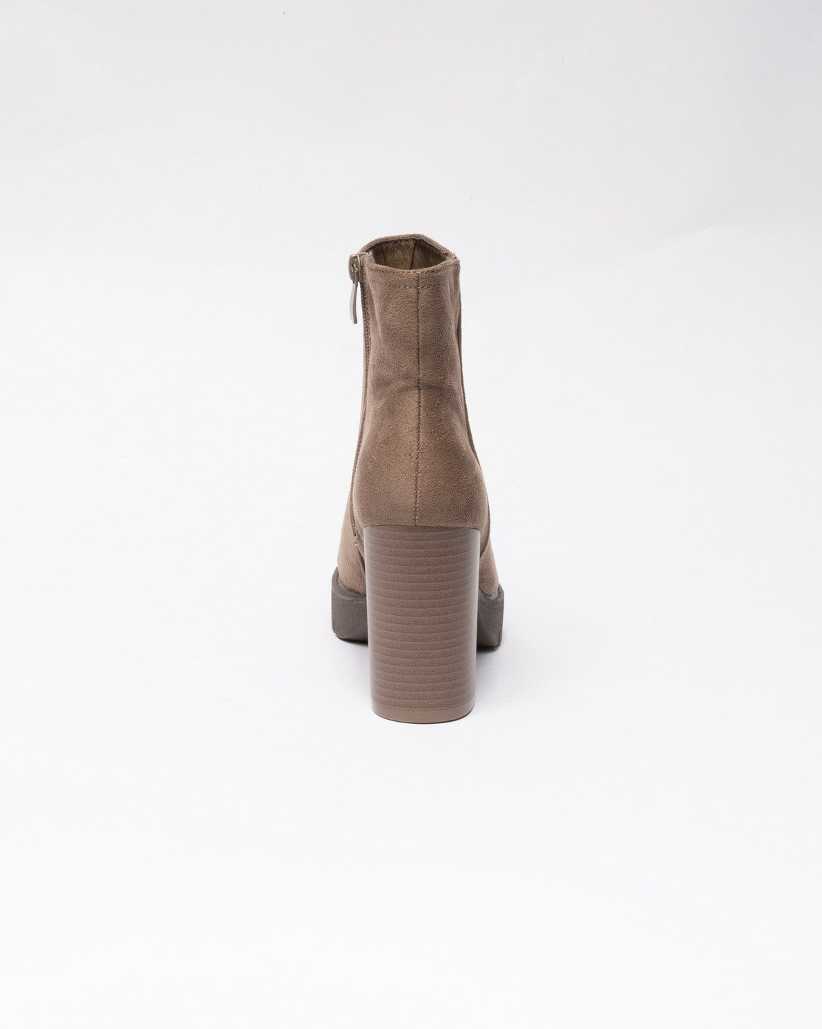 immagine-8-sstore-tronchetto-a-punta-tonda-in-ecopelle-scamosciata-taupe-stivaletti-mp761_taupe