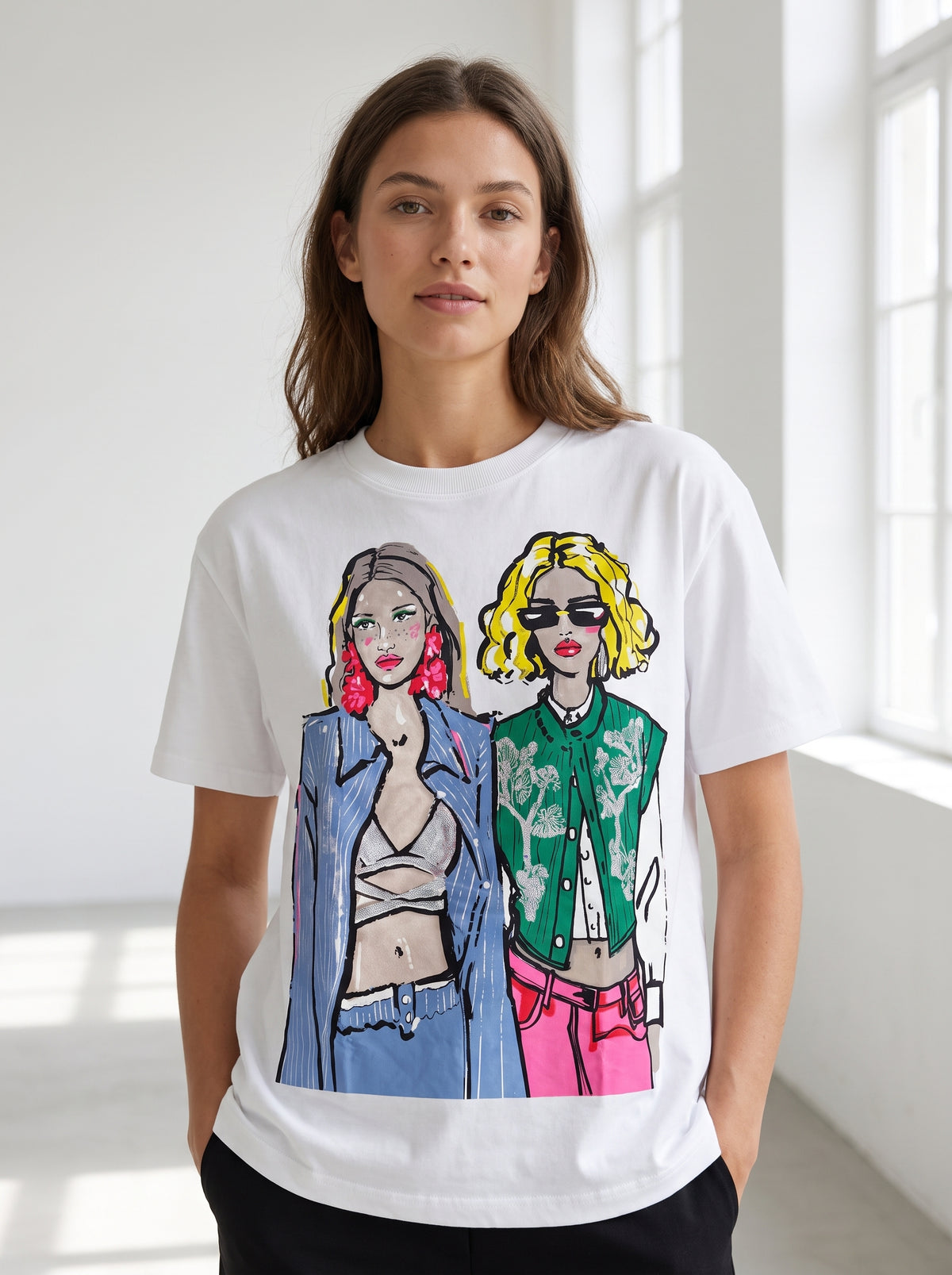 T-shirt bianca con stampa grafica illustrata