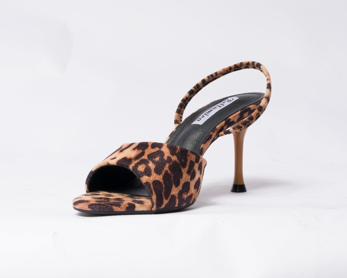 Sandalo in ecopelle con cinturino elastico al tallone  - Leopardato