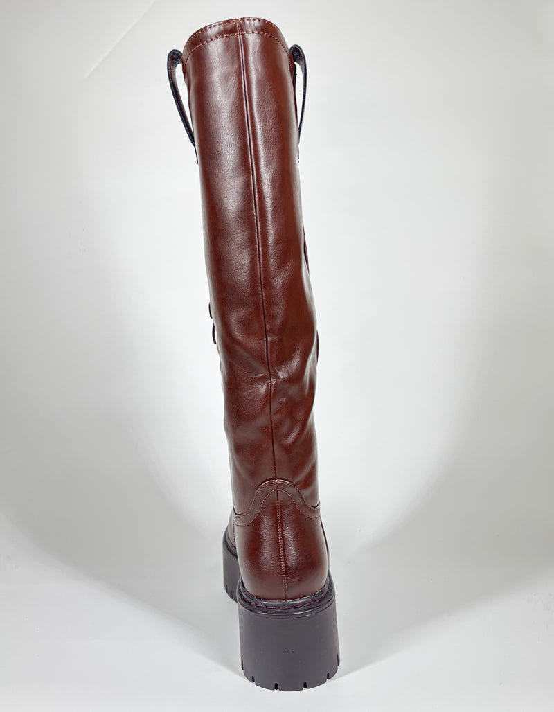 Stivali Alti 'Minimal Chunky' con Platform e Suola Carrarmato - Marrone