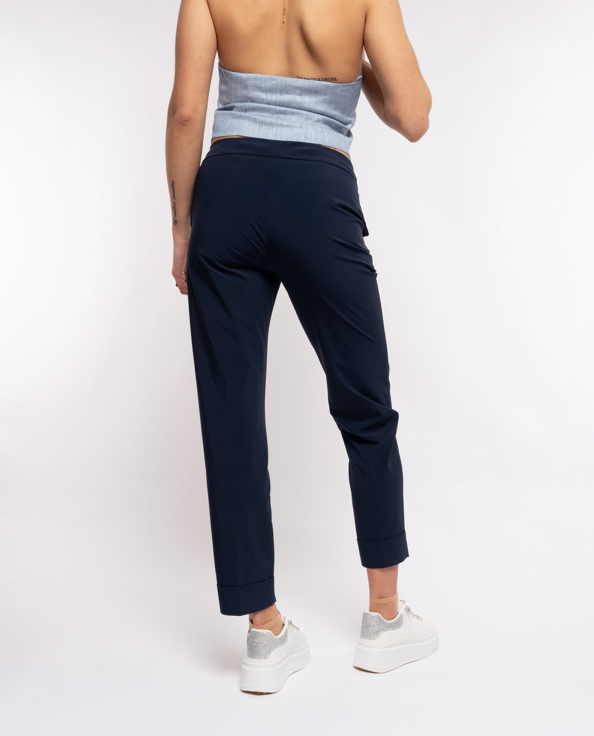 immagine-3-please-pantalone-please-classico-a-sigaretta-con-risvolto_-blu-pantaloni-p493pcarto_blu