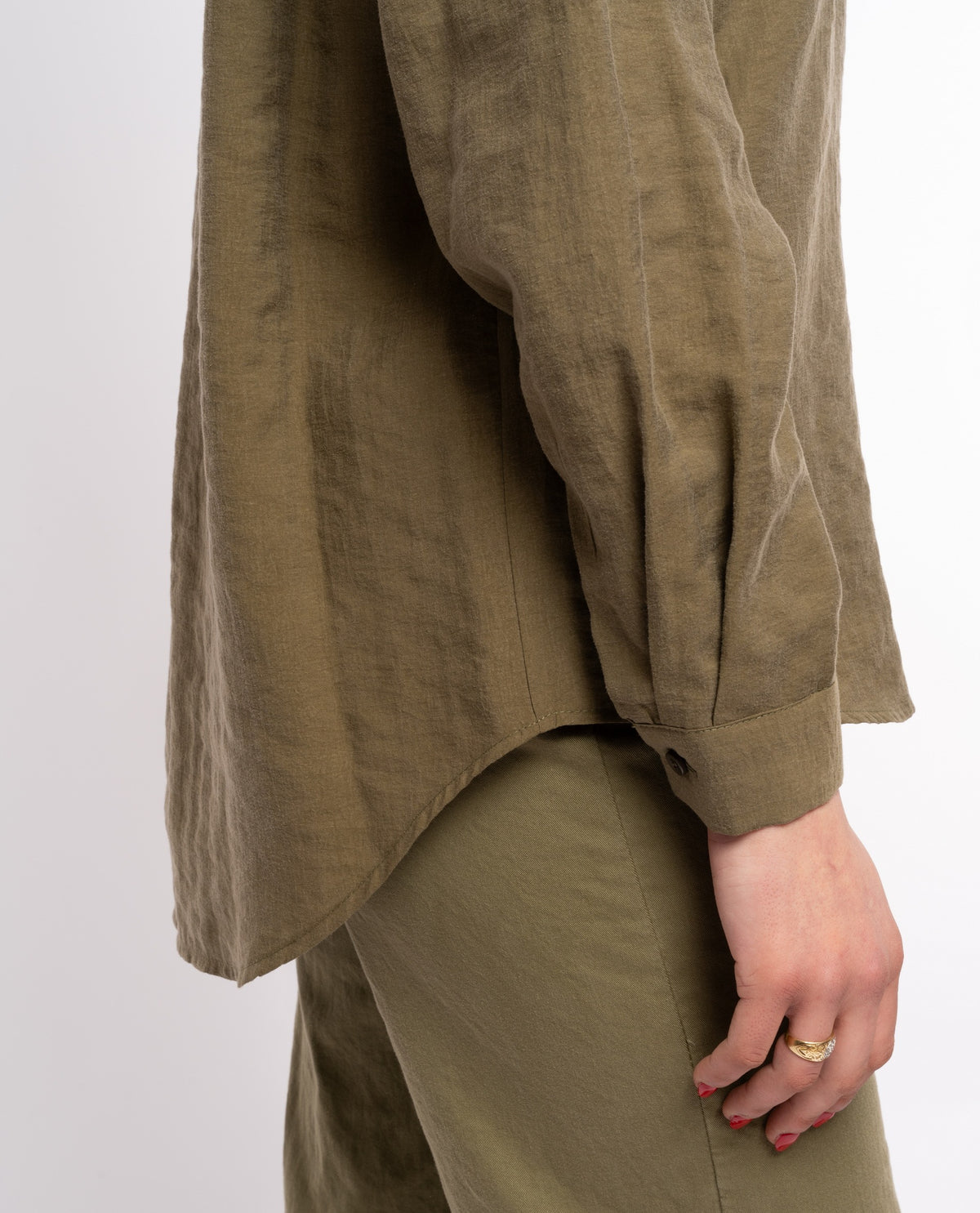 immagine-4-please-camicia-please-made-in-italy-con-tasche-verde-militare-camicie-e-bluse-c1a6asd000_militare